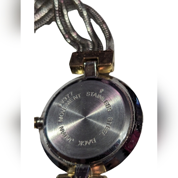 Sagittarius Two Tone Quartz Analog Women's Watch Sz. 6 1/2" New Battery - Picture 16 of 16